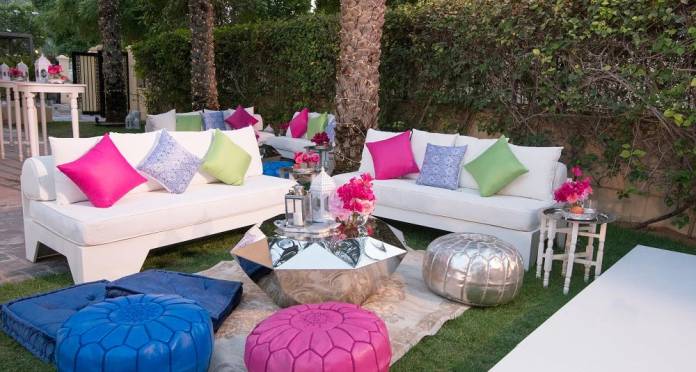 Adaugă culoare terasei tale urmând 7 pași simpli